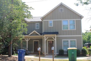 1698 Milledge Avenue Ext in Athens, GA - Building Photo