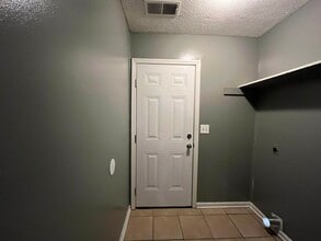 514 Johnson St in Bolivar, TN - Building Photo - Building Photo