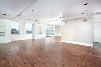 2 Commonwealth Ave in Boston, MA - Building Photo - Building Photo