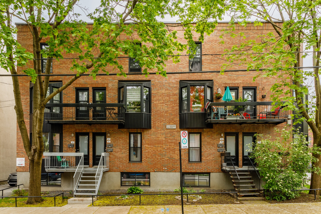 168 Saint-Philippe Rue in Montréal, QC - Building Photo