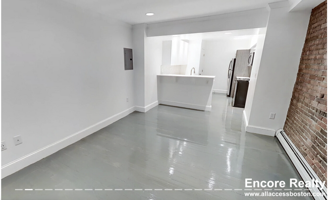 125 Saint Botolph St, Unit 9 in Boston, MA - Foto de edificio - Building Photo