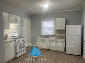 907 Jackson St in La Porte, IN - Building Photo