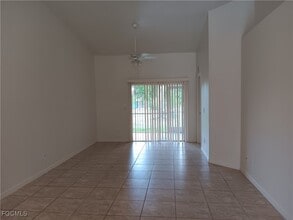 111 W 12th St in Lehigh Acres, FL - Building Photo - Building Photo