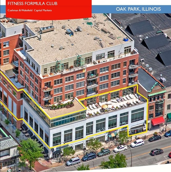 1114-1126 Lake St in Oak Park, IL - Building Photo - Building Photo