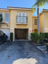 1130 Lake Shore Dr in Lake Park, FL - Building Photo