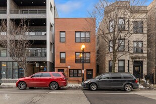 2317 W Taylor St, Unit 3R in Chicago, IL - Building Photo