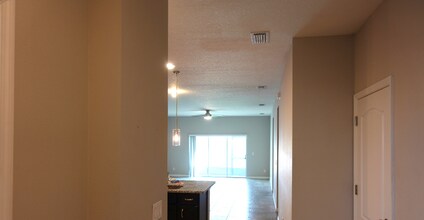 954 Hilltop Park Ct in Apopka, FL - Building Photo - Building Photo