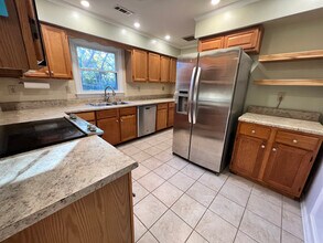 2305 Moors Landing in Chesapeake, VA - Foto de edificio - Building Photo