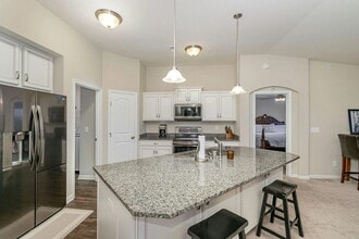 7479 Flintshire Dr in Alexandria, KY - Building Photo - Building Photo