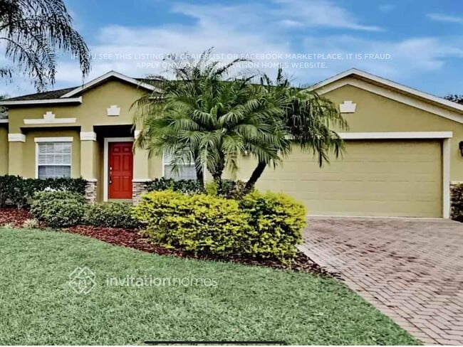 property at 516 Silverdale Ave