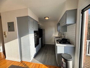 5 Sussex Ct-Unit -412 in Suffern, NY - Building Photo - Building Photo