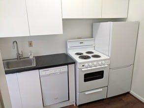 814 Ferry St, Unit 2 in Easton, PA - Building Photo - Building Photo