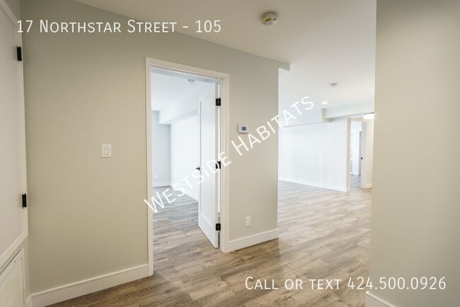 17 Northstar St in Marina Del Rey, CA - Building Photo - Building Photo