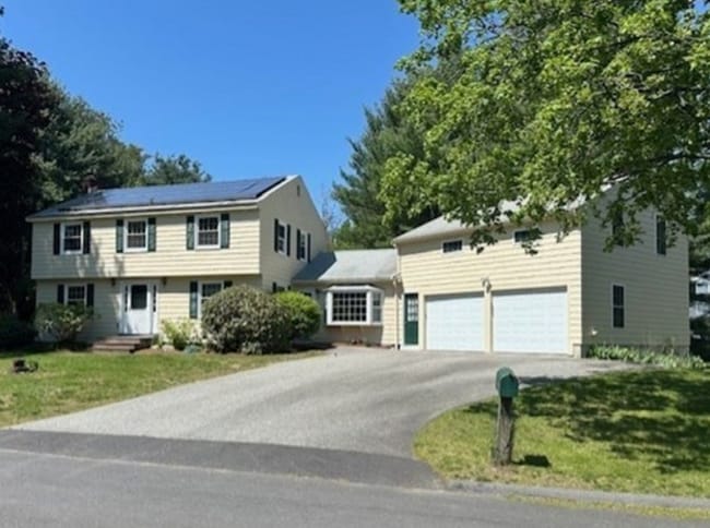 property at 6 Conestoga Rd