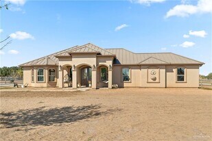22 Horizon Trail in Edinburg, TX - Building Photo