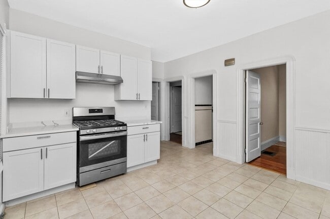 property at 48 Wordsworth St
