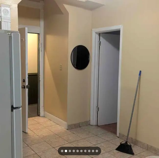 1722 S Ashland Ave, Unit 2R