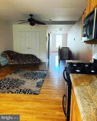 1012 Dickinson St photo'