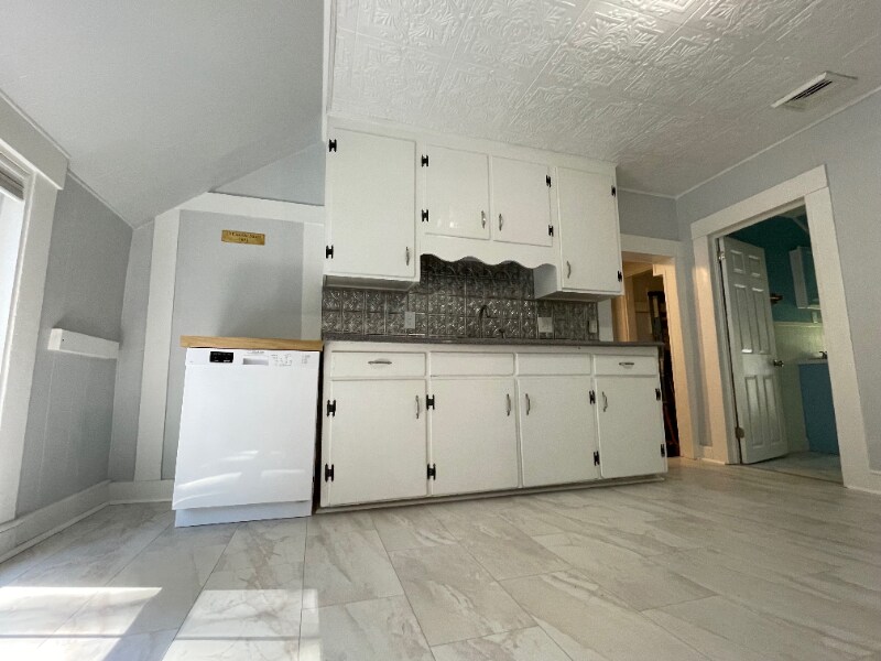13 Lincoln St-Unit -C in Somersworth, NH - Building Photo