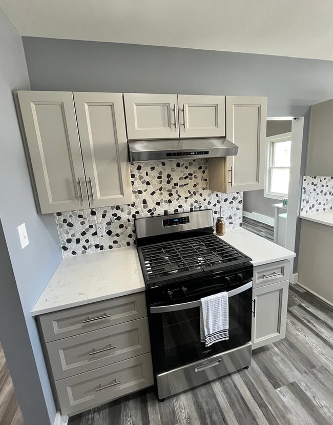 1115 Margray St in Pittsburgh, PA - Building Photo - Building Photo