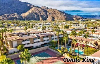 467 S Calle El Segundo, Unit D6 in Palm Springs, CA - Building Photo - Building Photo