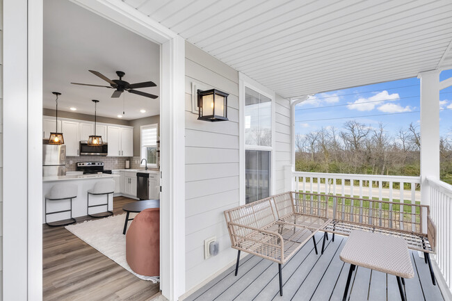 214 Great Loop E Dr in Ottawa, IL - Foto de edificio - Building Photo