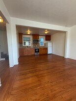 1602 Ashby Ave in Berkeley, CA - Building Photo