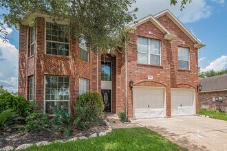 5703 Saragosa Dr in Richmond, TX - Building Photo - Building Photo