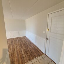225 S Rohlwing Rd, Unit 103 in Palatine, IL - Foto de edificio - Building Photo