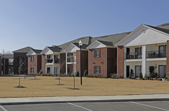 Lookout Pointe Apartments in Trenton, GA - Foto de edificio - Building Photo