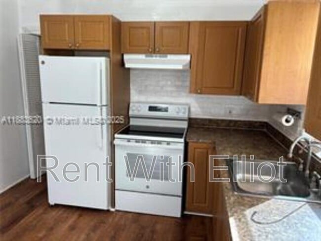 property at 1842 Funston St