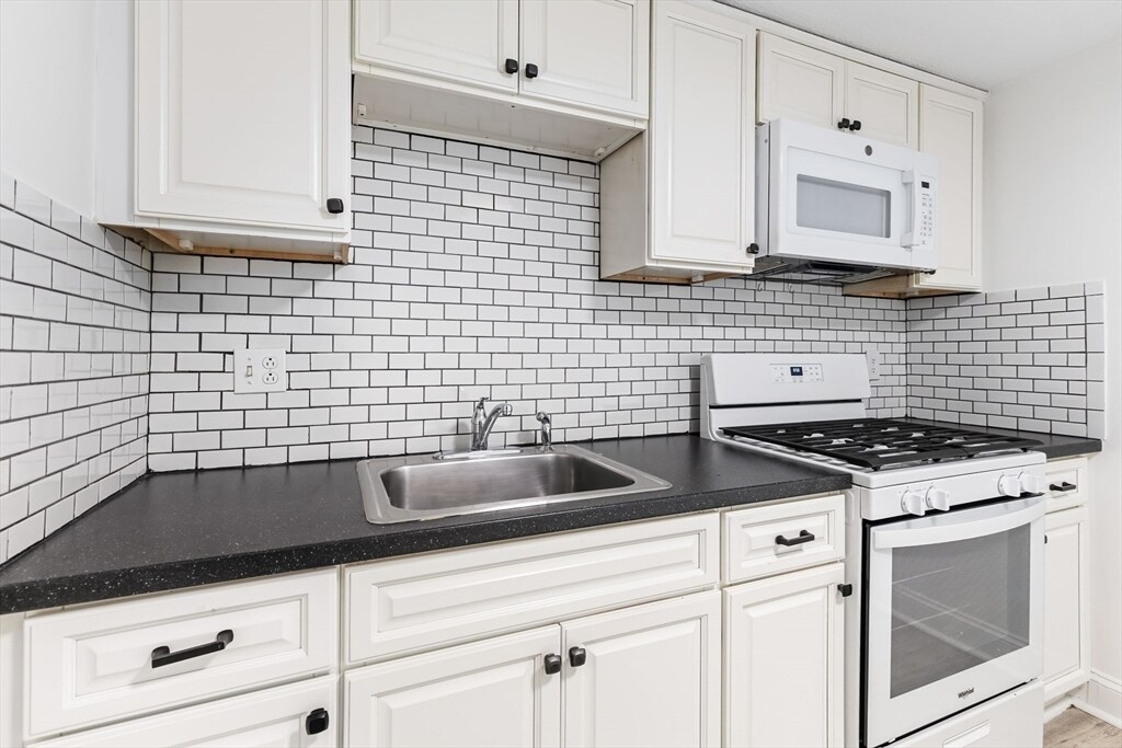 55 Broad St in Lynn, MA - Building Photo