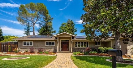 6666 Camelia Dr in San Jose, CA - Foto de edificio - Building Photo