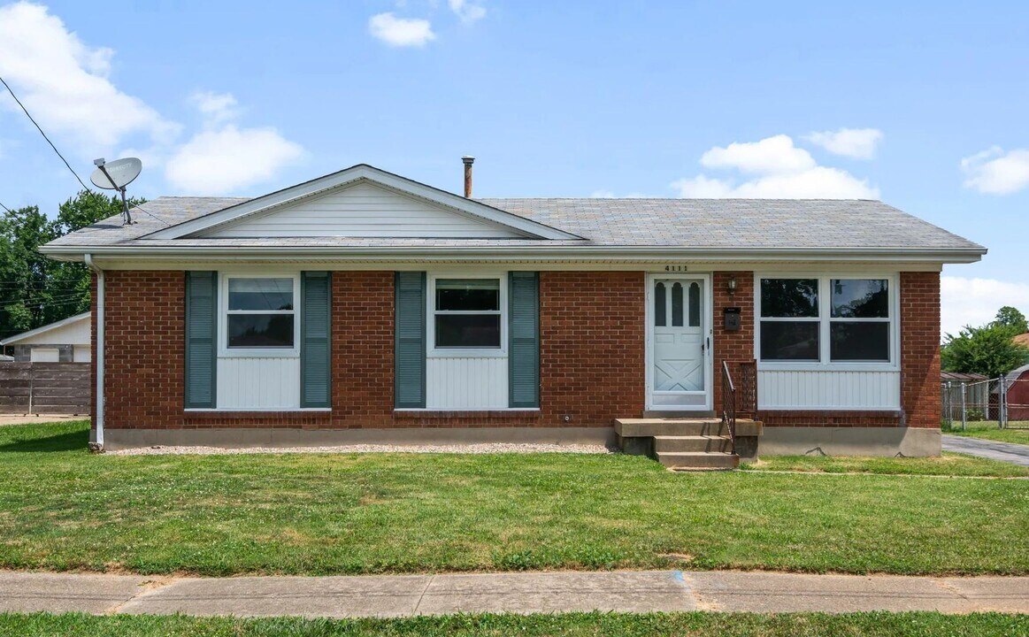 4111 Spyglass Ct in Louisville, KY - Building Photo