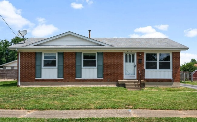 property at 4111 Spyglass Ct