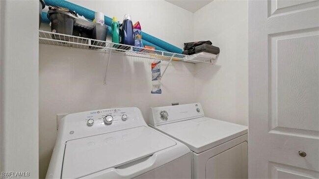 property at 9582 Hemingway Ln