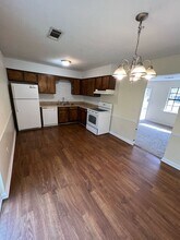 1097 Live Oak Dr in Hinesville, GA - Building Photo - Building Photo