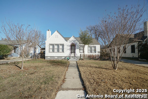 119 Meredith Dr in San Antonio, TX - Building Photo