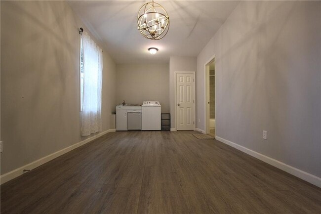 4981 Weathervane Dr in Alpharetta, GA - Building Photo - Building Photo