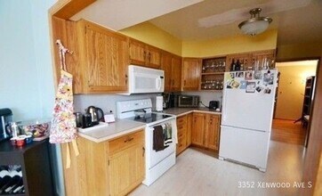 3352 Xenwood Ave S in Minneapolis, MN - Building Photo - Building Photo