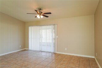 1222 SE 3rd Ave in Cape Coral, FL - Building Photo - Building Photo