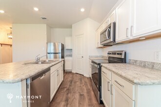801 Darlington Oak Ave in Royse City, TX - Building Photo - Building Photo