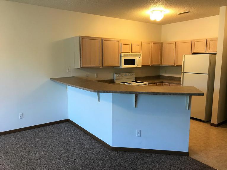 555 Highway 965 S, Unit 2 bedroom in North Liberty, IA - Building Photo