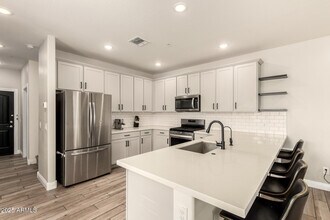 2470 N Heritage St in Buckeye, AZ - Building Photo - Building Photo