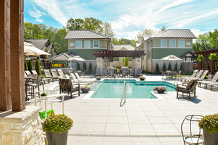 Preserve at Willow Springs in Indianapolis, IN - Building Photo