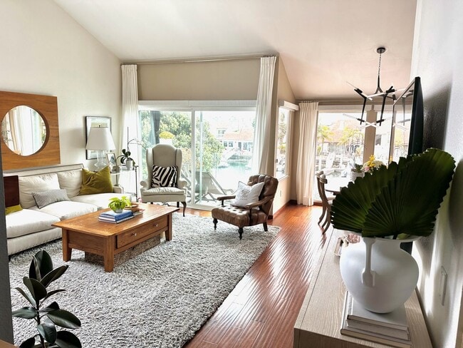 78 Kingston Ct S in Coronado, CA - Building Photo - Building Photo