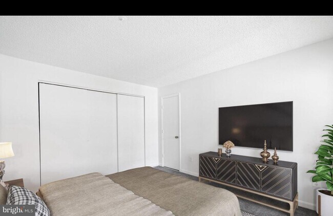 1013 Summerglenn Ct-Unit -7-203 in Bowie, MD - Building Photo - Building Photo