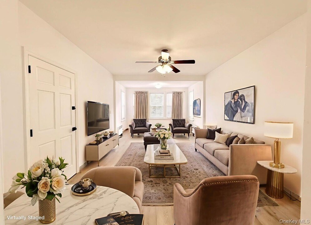 78-48 85th St in Queens, NY - Building Photo