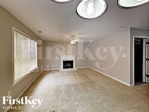 7053 Bowie Dr in Stonecrest, GA - Building Photo - Building Photo