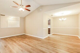 3860 English Colony Dr S in Jacksonville, FL - Building Photo - Building Photo